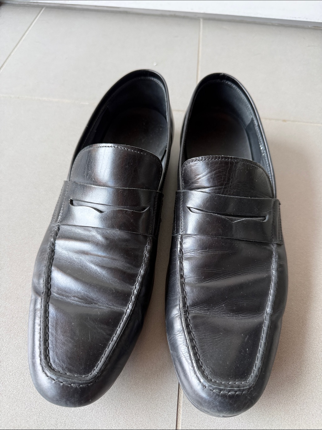 Classic Men's Black Leather Penny Loafers